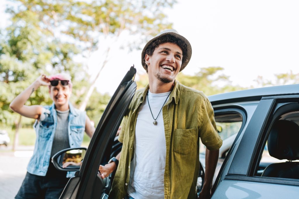 How to lend your car to your friends and family safely in the UK